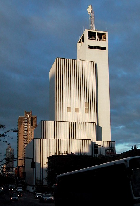 The N.Y. Telephone Co. Switching Station (West Midtown) 
(71K)