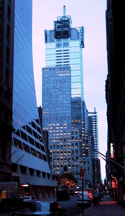 The Condé Nast Building (64K)