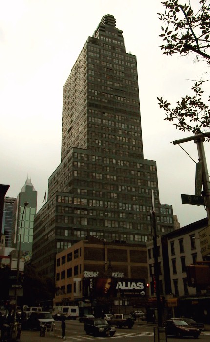 The ex-McGraw-Hill Building (81K)