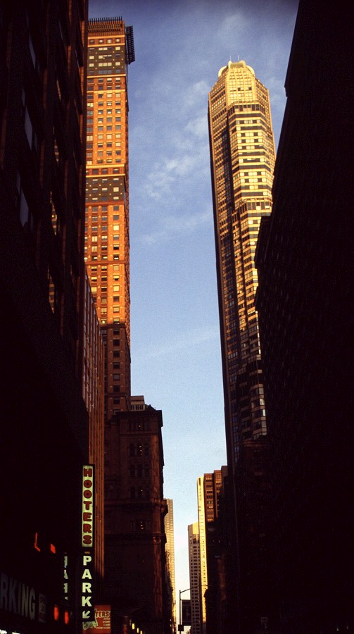 The Carnegie Hall Tower and Cityspire (112K)